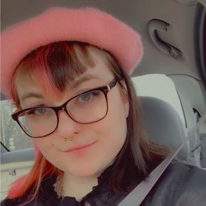 Meet your Posher, Melissa